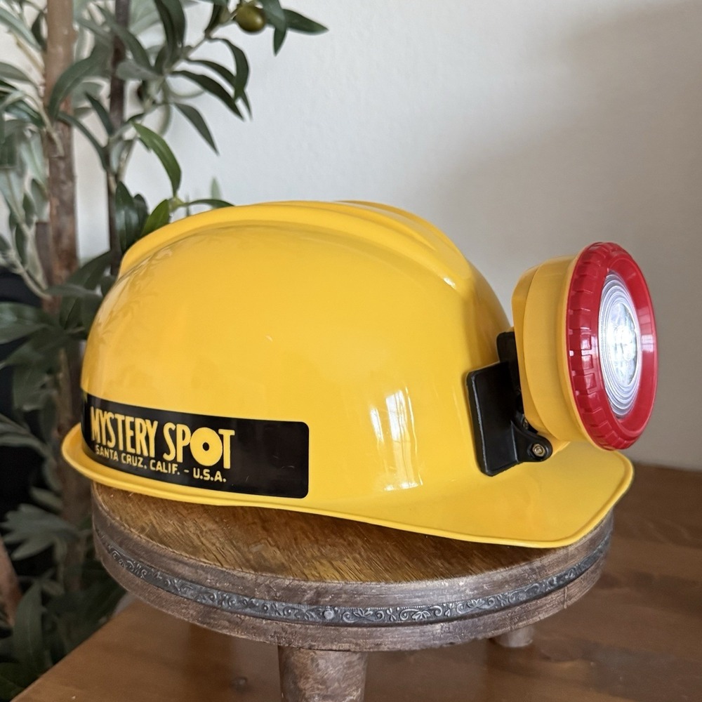 Mystery Spot Santa Cruz Souvenir Yellow Hard Hat Miner Helmet Kids Toy w/ Light